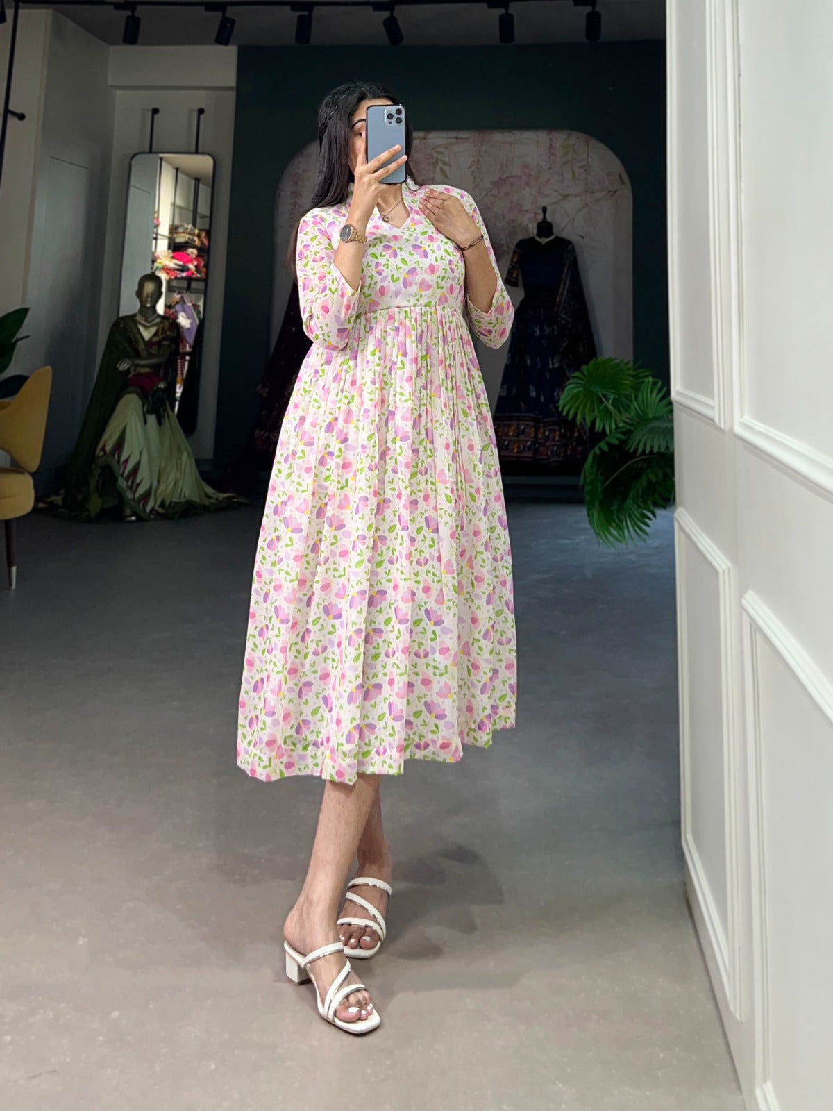 Floral Print Georgette Frock – Elegant Spring Dress with Adjustable Fit