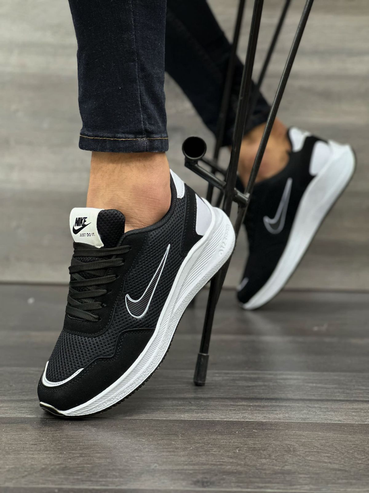 Nike High-Quality Casual Sports and Party Wear Sneakers